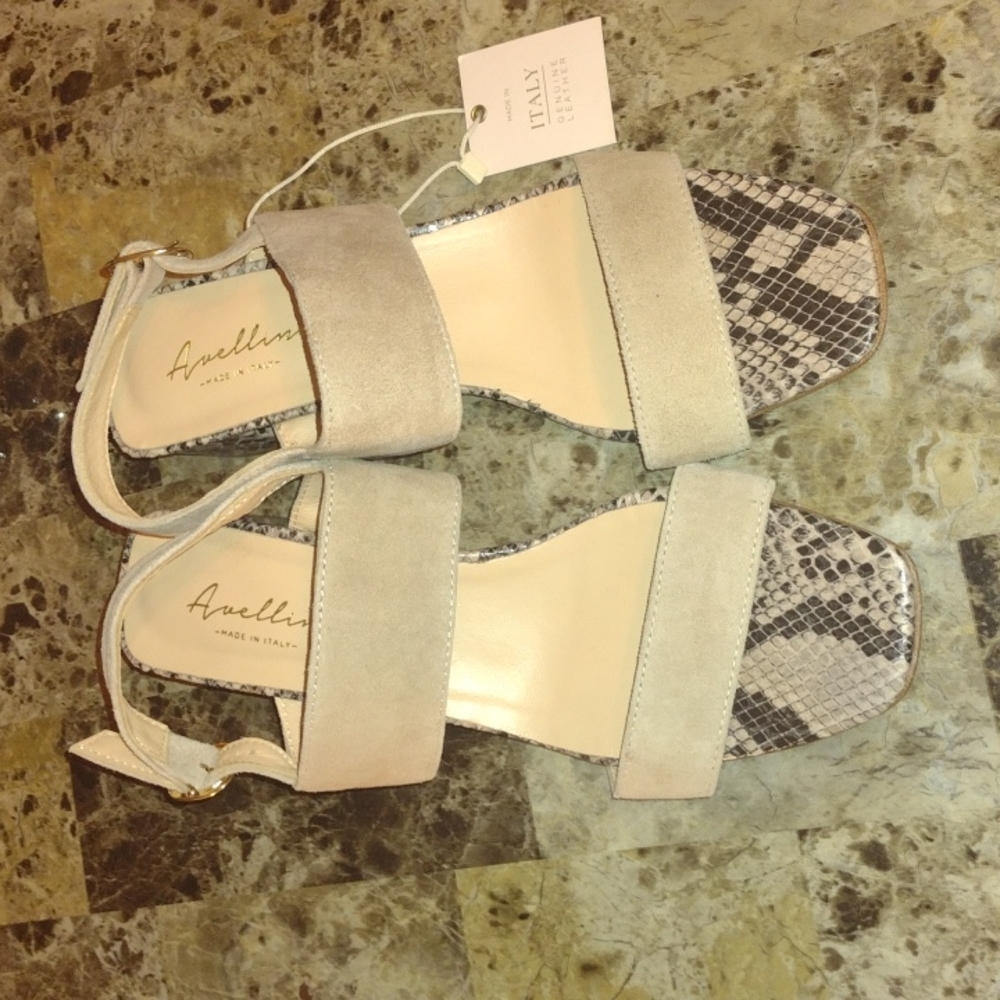 Avellini made in Italy suede leather sandals heels snake design size 9